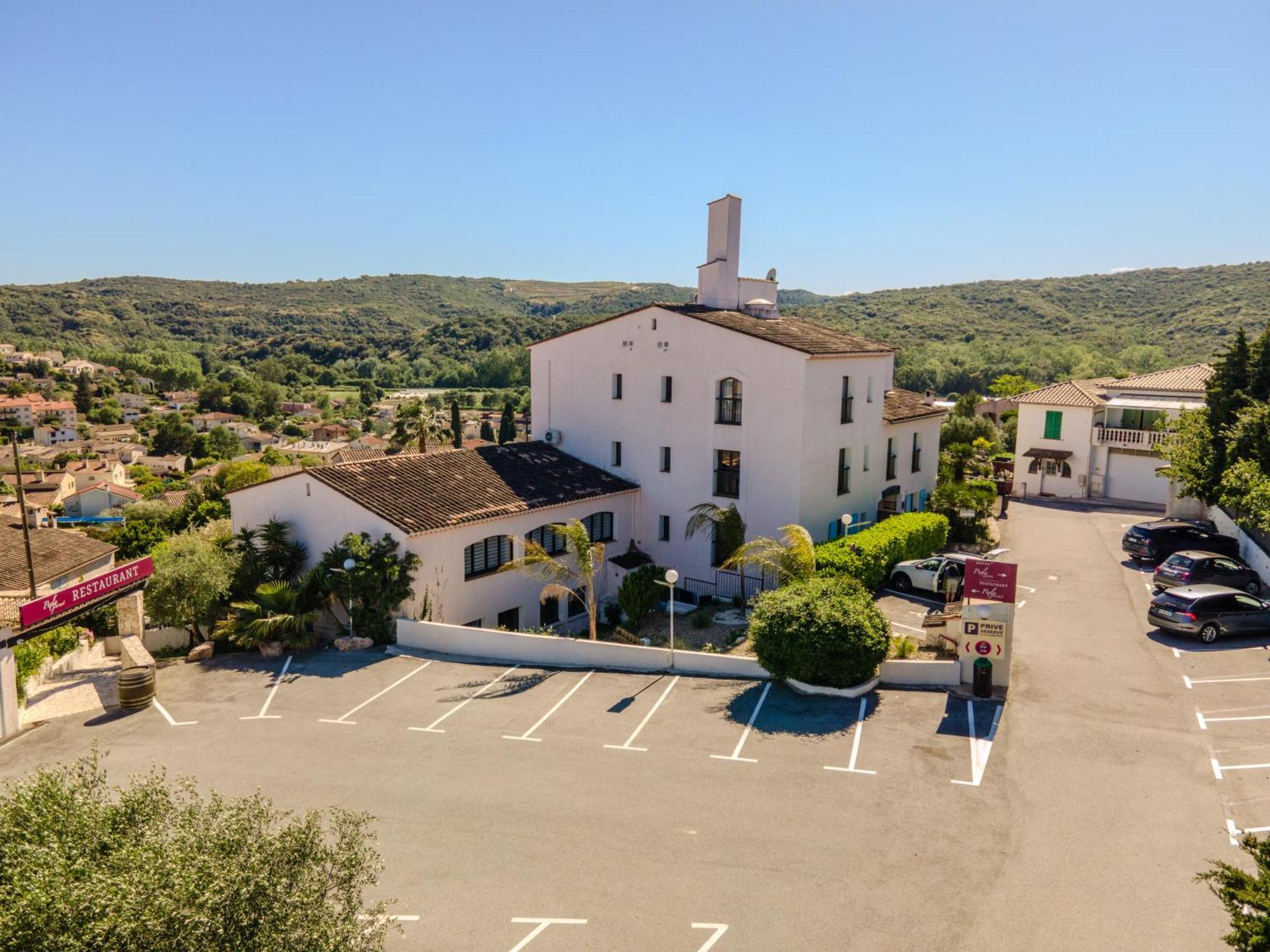 Hotel & Restaurant Perla Riviera Villeneuve-Loubet Eksteriør billede