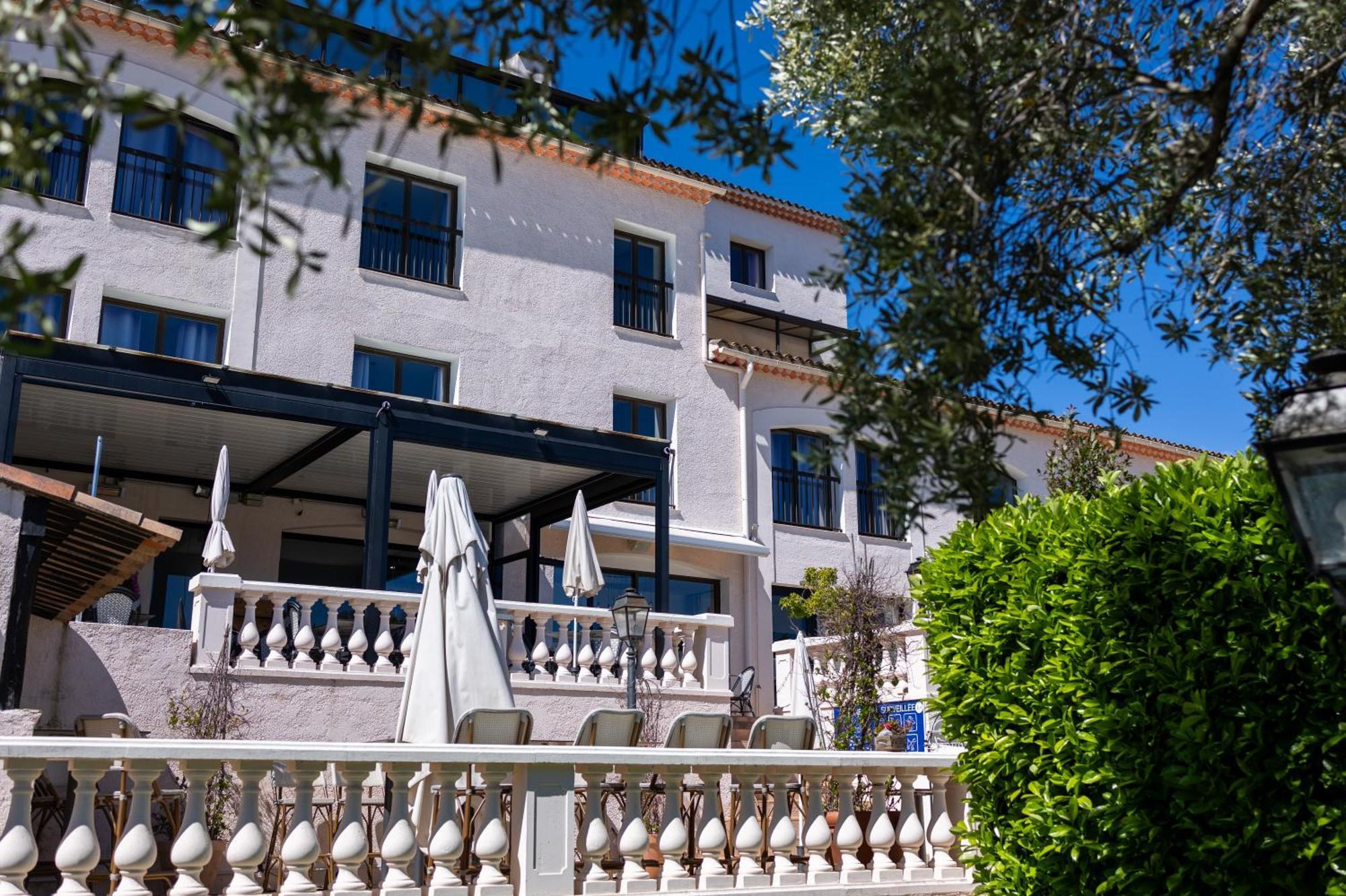 Hotel & Restaurant Perla Riviera Villeneuve-Loubet Eksteriør billede