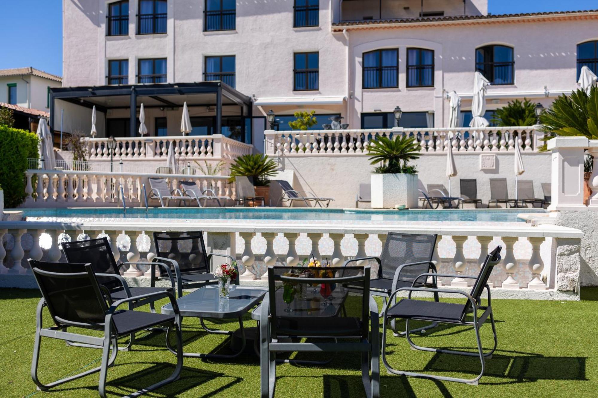 Hotel & Restaurant Perla Riviera Villeneuve-Loubet Eksteriør billede