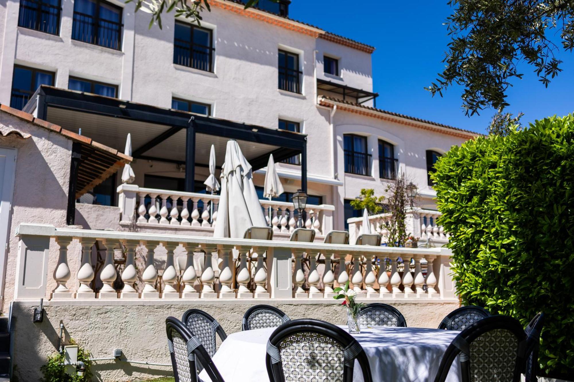 Hotel & Restaurant Perla Riviera Villeneuve-Loubet Eksteriør billede