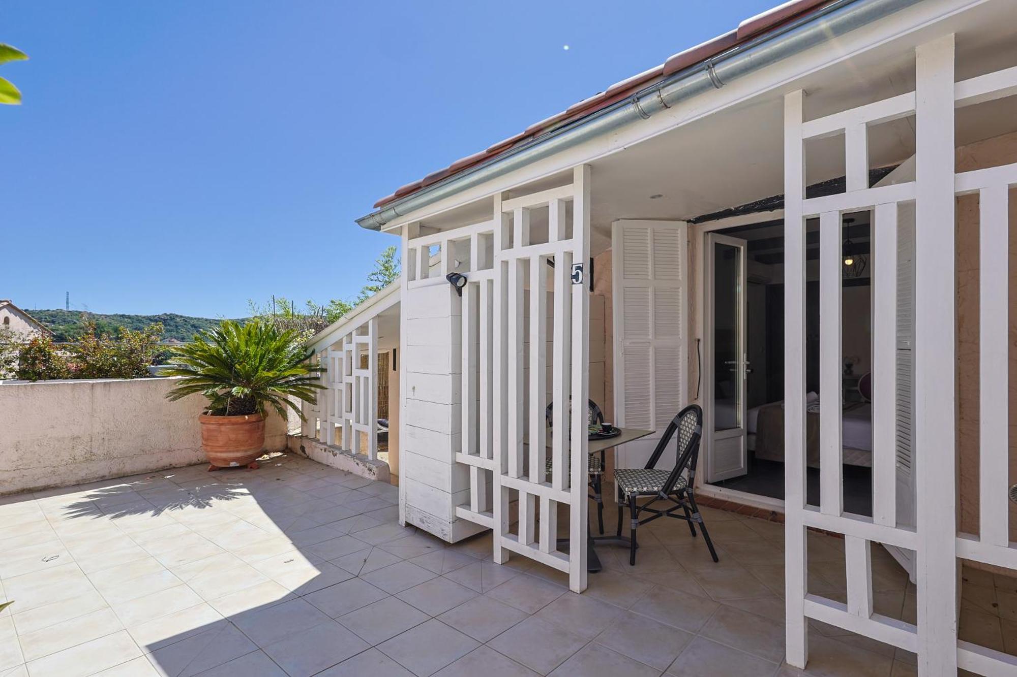 Hotel & Restaurant Perla Riviera Villeneuve-Loubet Eksteriør billede